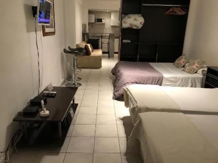 Alquiler X Dia Avenida Corrientes Caba Movistar Arena Hasta 5 Pax Cochera Apartment